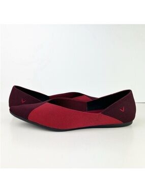 Vivaia Pointed Toe V Flats Chic Vibe Bordeaux Red Color Block Slip On Shoe EU 41